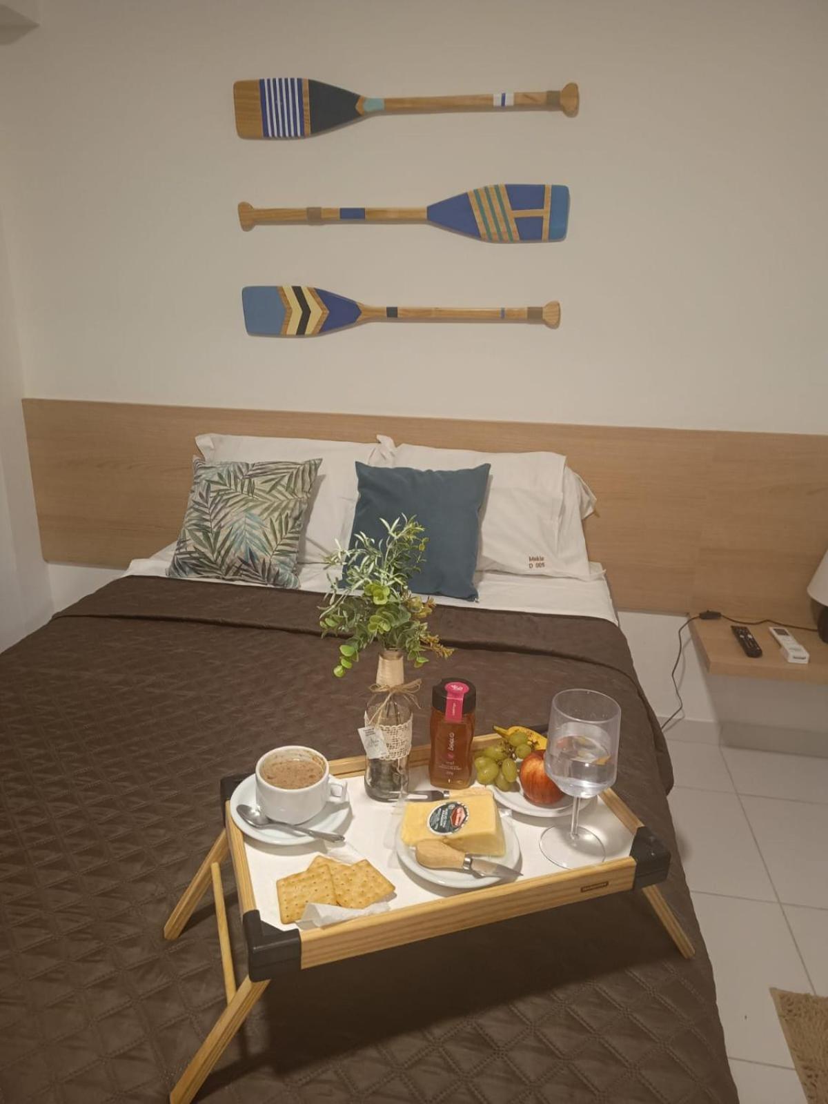 Flat Makia Em Muro Alto, *